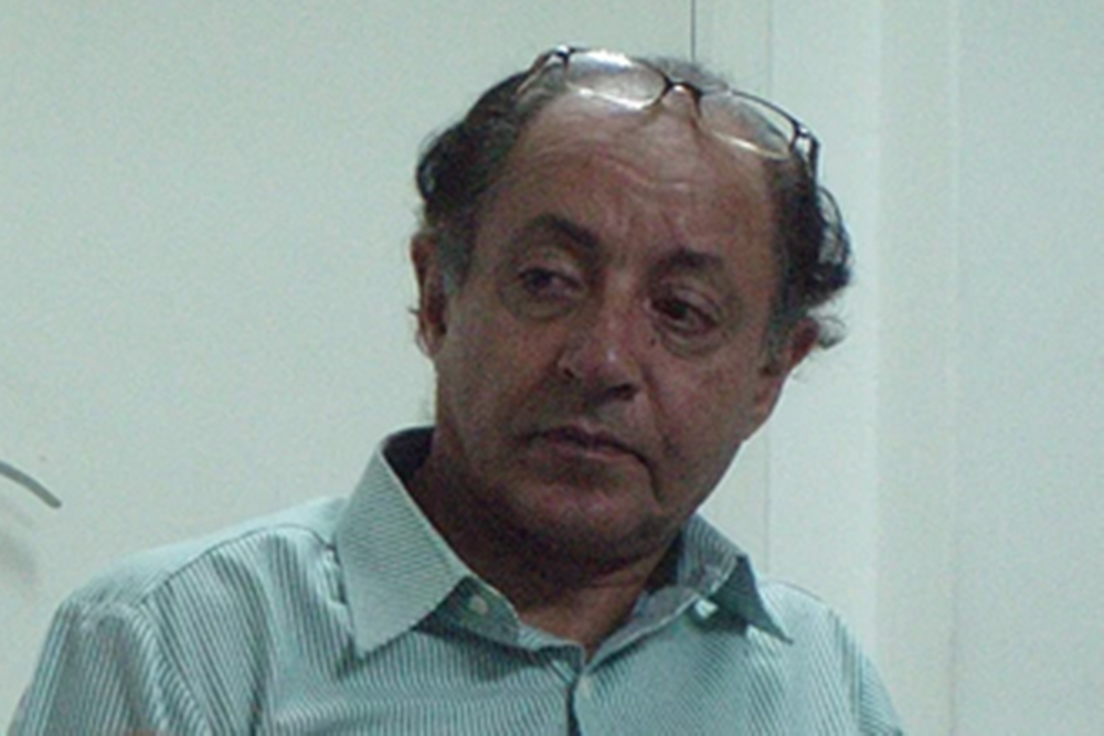 وفاة عبد العزيز مخيون