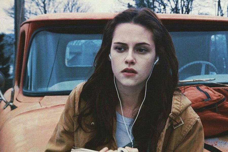 ملخص سلسلة فيلم twilight 4 ازابيلا
