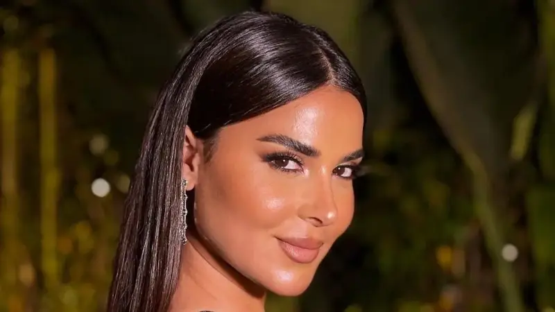 من هو عمرو كمال زوج الفنانة نورهان منصور؟ معلومات عن حياته وعمله بعد تصدر اسمه الترند 1 من هو عمرو كمال زوج الفنانة نورهان منصور؟