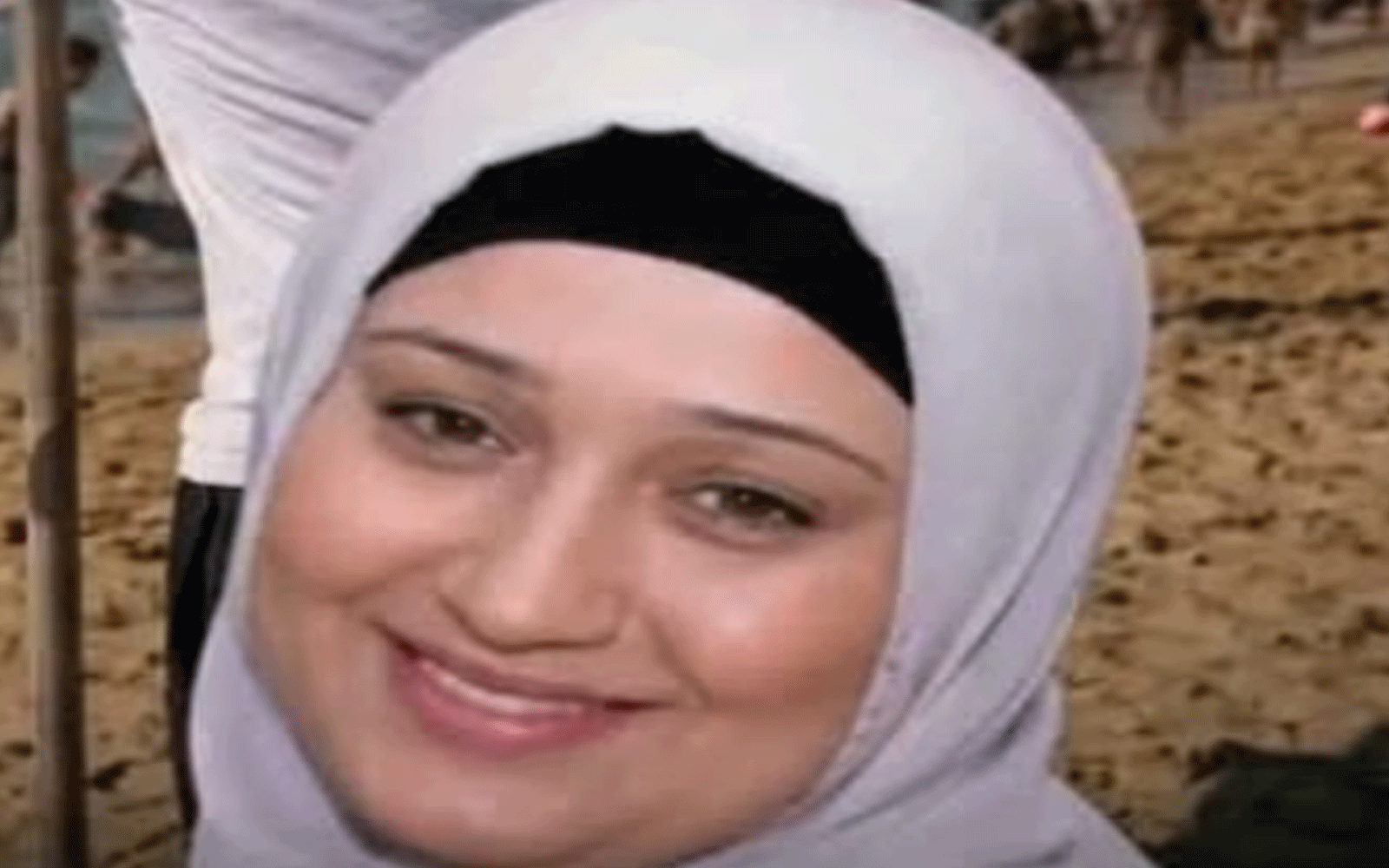 تفاصيل وفاة سيدة الدقهلية الشابة على شاطئ الإسكندرية بعصا الشمسية 1 وفاة سيدة الدقهلية الشابة على شاطئ الإسكندرية