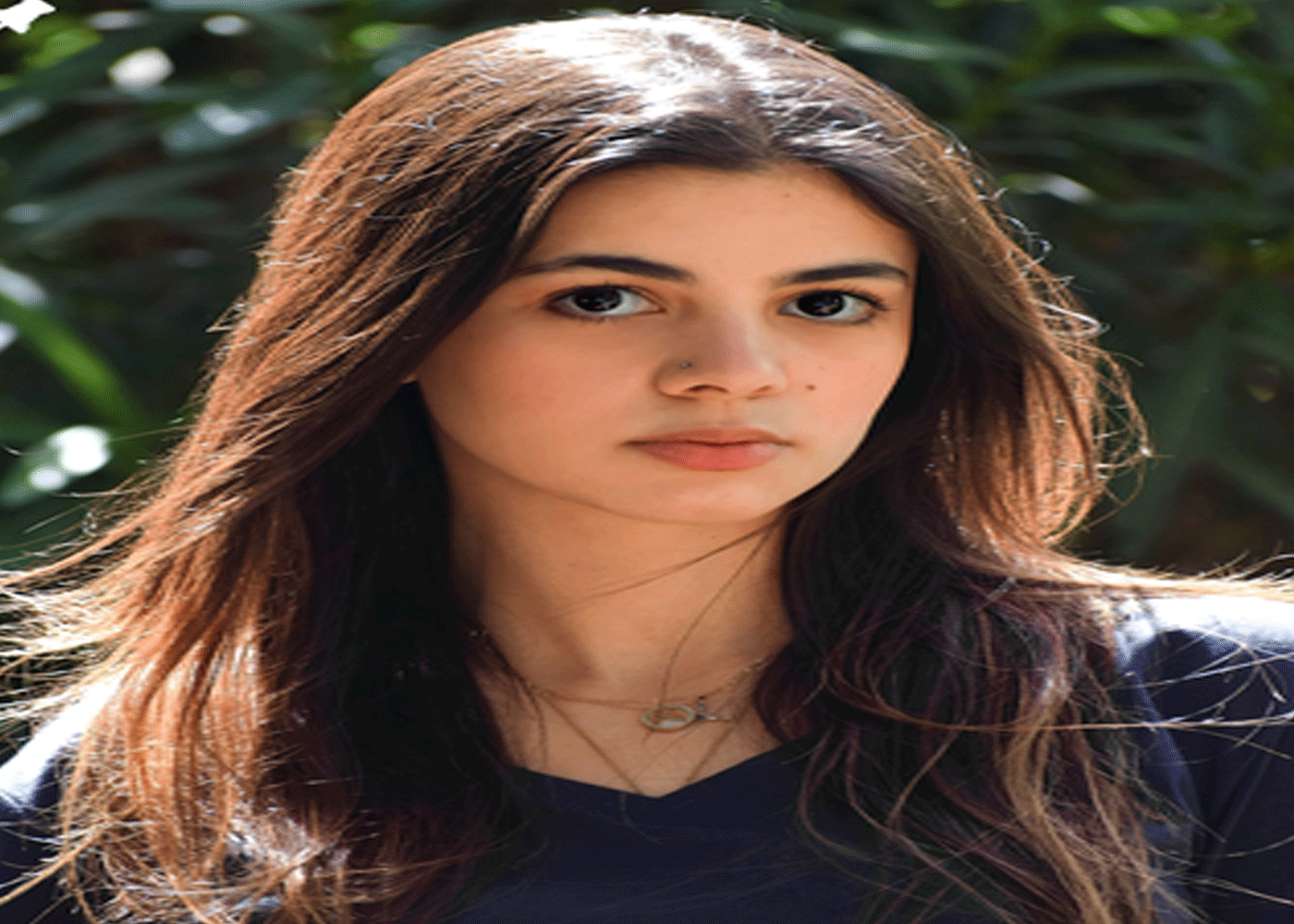 لجين خليفة ترقص مع عمرو دياب بمفردها على أنغام "لولا البنات" في مهرجان "يلا ساحل" 4 الفنانة لجين خليفة