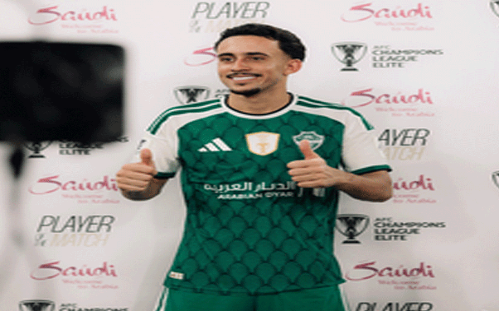 الأهلي السعودي يخطف فوزاً مثيراً أمام الغرافة القطري في دوري أبطال آسيا للنخبة 2 الأهلي السعودي